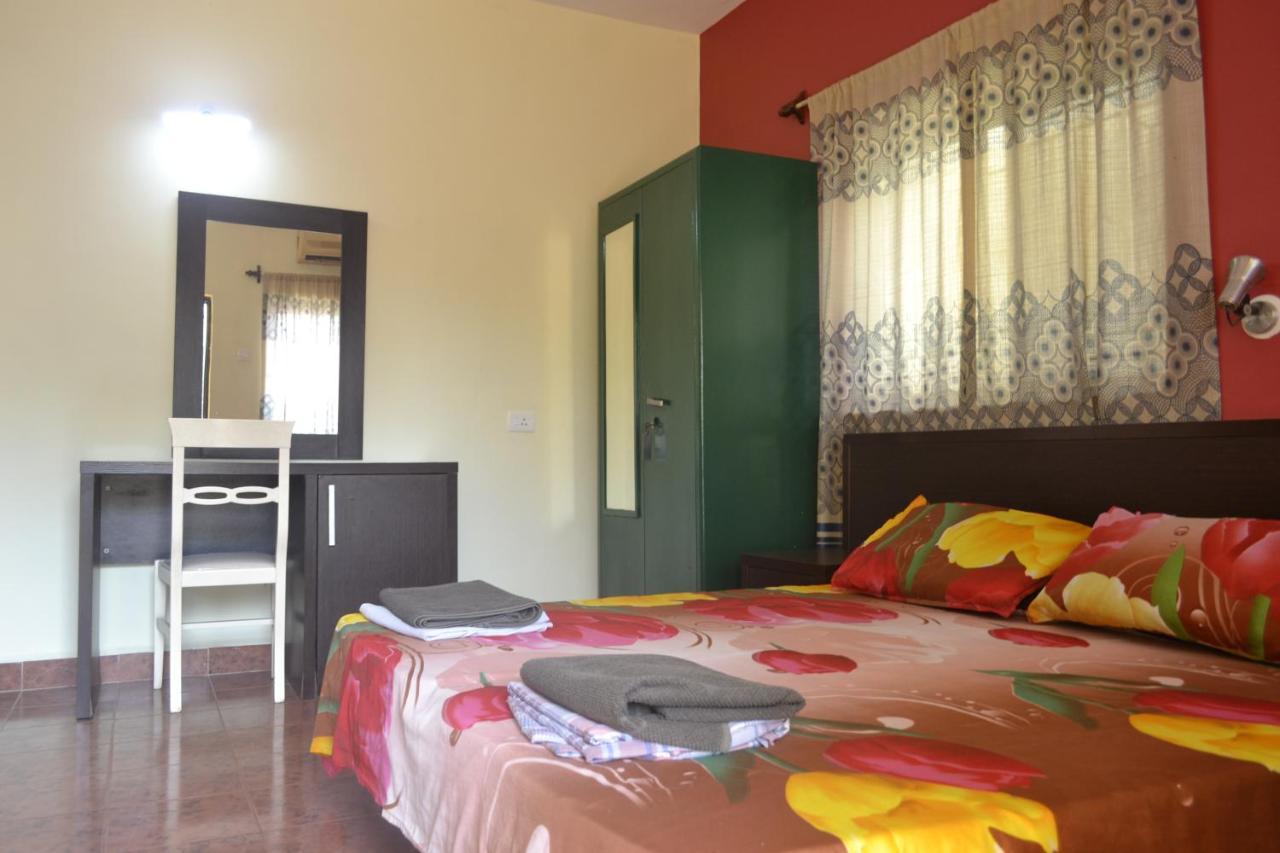 Monte Villa Guest House Candolim Extérieur photo